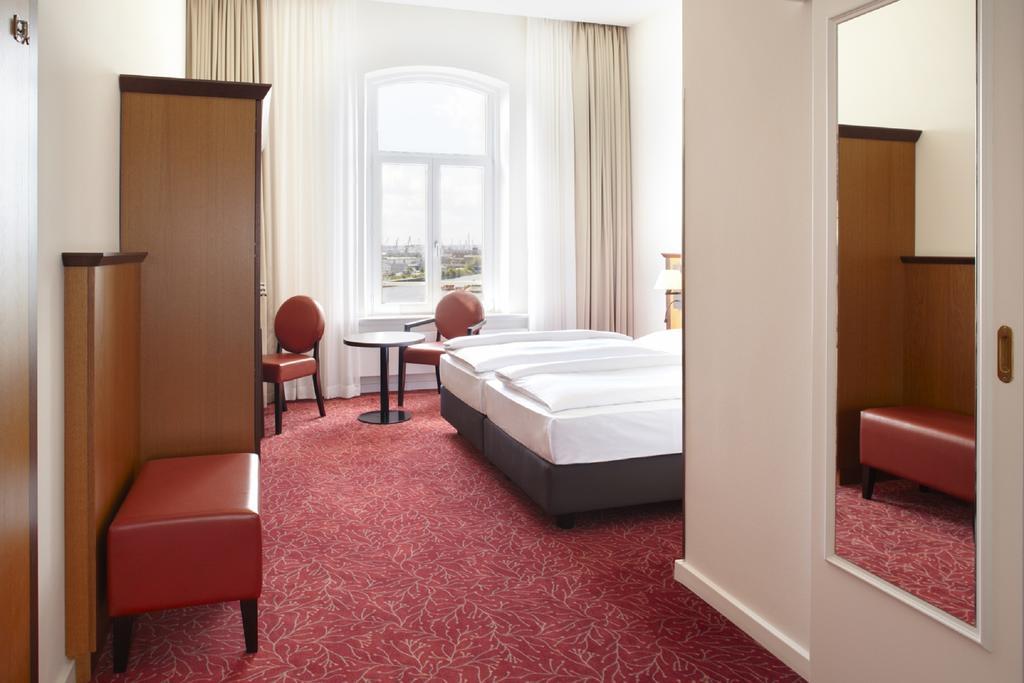 Commander Single Room,1604077117:JPEG